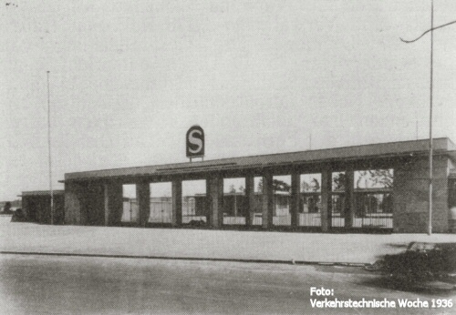 Bild: Ausgang zur Trakehner Allee