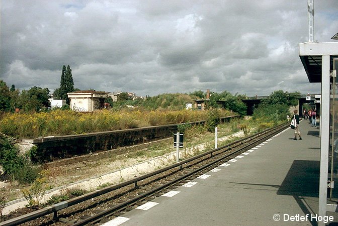 Bild: alter Vorortbahnsteig Papestraße